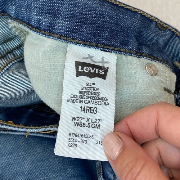 Levi’s 514 Classic straight-fit jeans - Picture 8 of 14